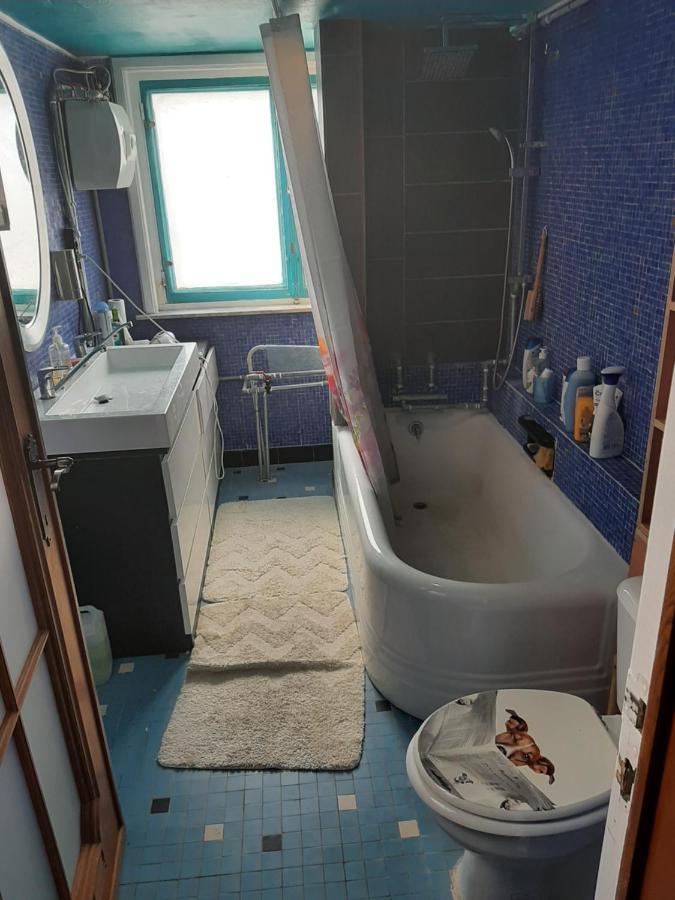 Cycling House Bed & Breakfast Ronse Bagian luar foto
