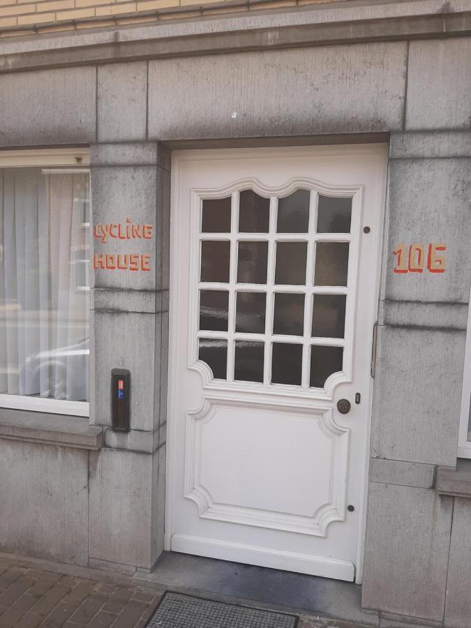 Cycling House Bed & Breakfast Ronse Bagian luar foto